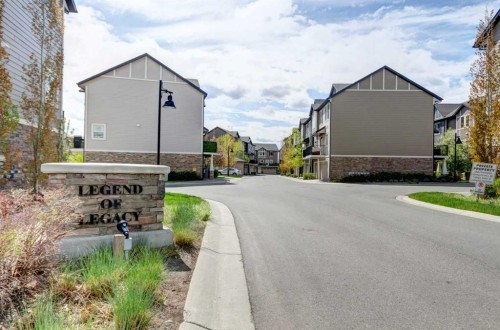 444 Legacy Point Se, Calgary, AB 