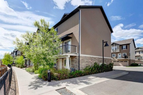 444 Legacy Point Se, Calgary, AB 
