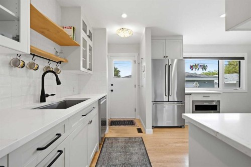 23 Winslow Crescent Sw, Calgary, AB 