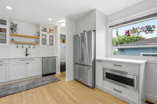 23 Winslow Crescent Sw, Calgary, AB 