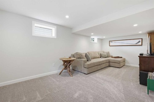 23 Winslow Crescent Sw, Calgary, AB 