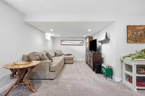 23 Winslow Crescent Sw, Calgary, AB 