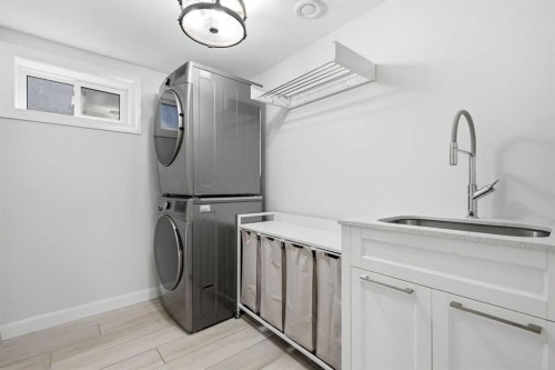 23 Winslow Crescent Sw, Calgary, AB 