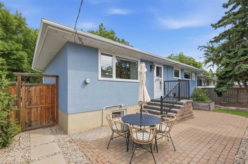 23 Winslow Crescent Sw, Calgary, AB 