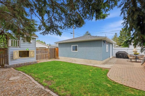 23 Winslow Crescent Sw, Calgary, AB 