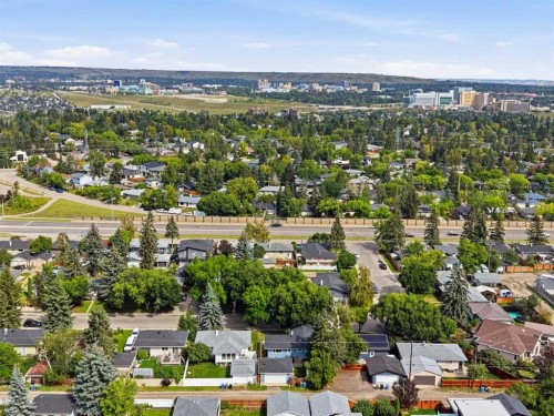 23 Winslow Crescent Sw, Calgary, AB 