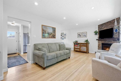 23 Winslow Crescent Sw, Calgary, AB 