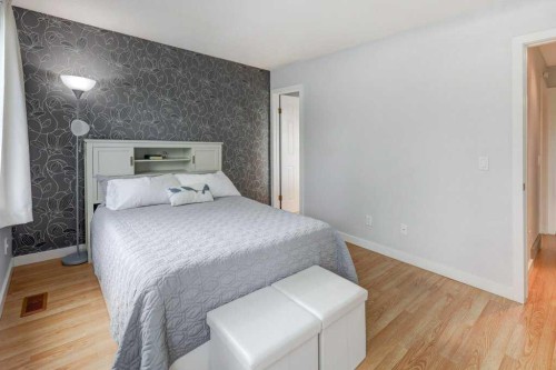76 Templemont Circle Ne, Calgary, AB 