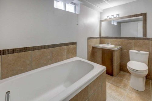 76 Templemont Circle Ne, Calgary, AB 