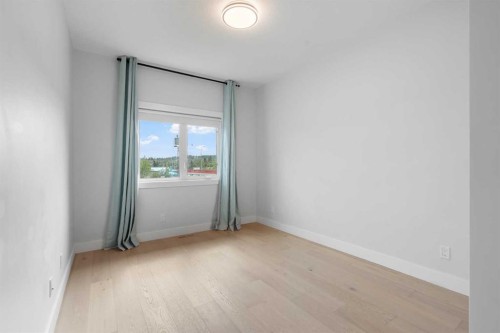 2431 6 Avenue Nw, Calgary, AB 
