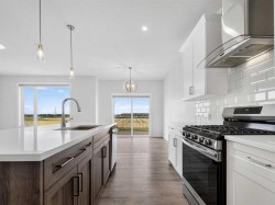 134 Hotchkiss Manor SECalgary, AB T3S 0J5