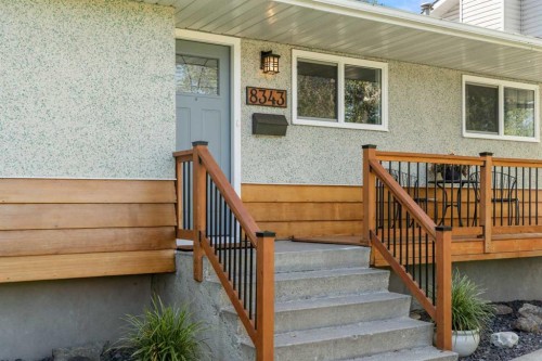8343 48 Avenue Nw, Calgary, AB 