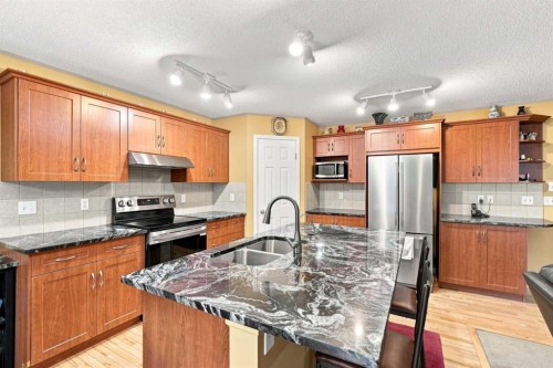 345 Saddlecrest Way Ne, Calgary, AB 