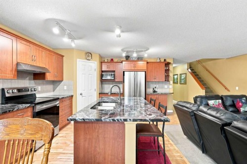 345 Saddlecrest Way Ne, Calgary, AB 