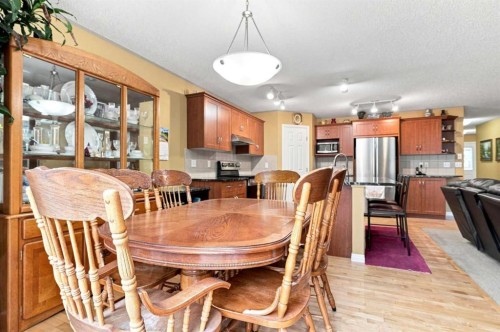 345 Saddlecrest Way Ne, Calgary, AB 