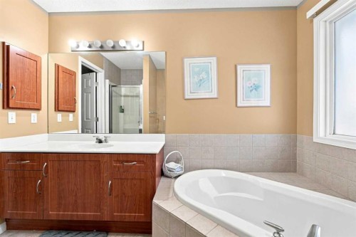 345 Saddlecrest Way Ne, Calgary, AB 