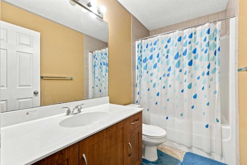 345 Saddlecrest Way Ne, Calgary, AB 