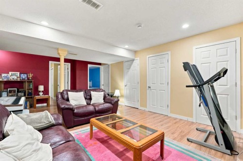 345 Saddlecrest Way Ne, Calgary, AB 