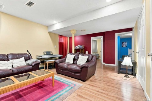 345 Saddlecrest Way Ne, Calgary, AB 