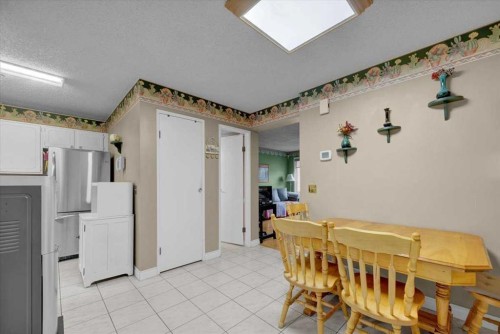 148 Deerview Way Se, Calgary, AB 