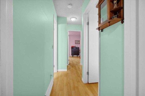 148 Deerview Way Se, Calgary, AB 