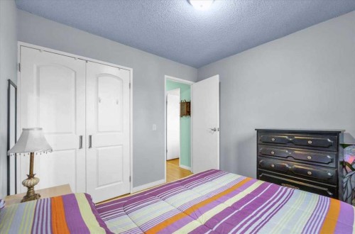 148 Deerview Way Se, Calgary, AB 