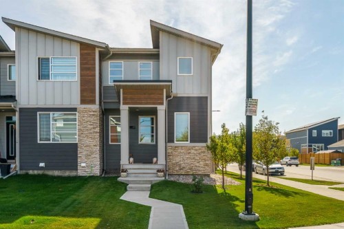 211 Wolf Creek Avenue Se, Calgary, AB 