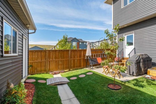 211 Wolf Creek Avenue Se, Calgary, AB 