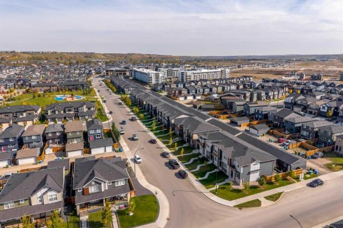 211 Wolf Creek Avenue Se, Calgary, AB 