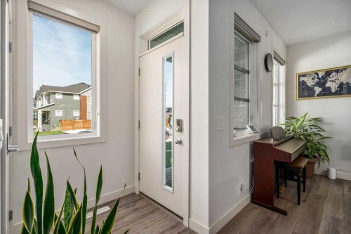 211 Wolf Creek Avenue Se, Calgary, AB 