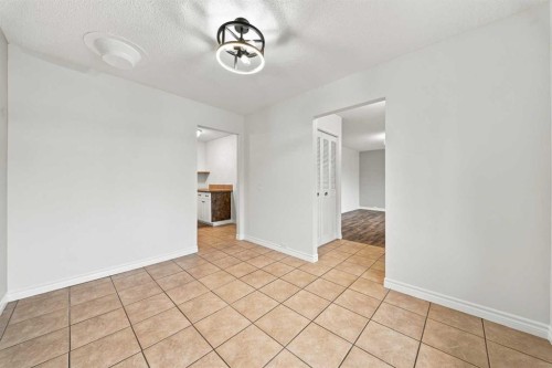 248 Huntcroft Road Ne, Calgary, AB 