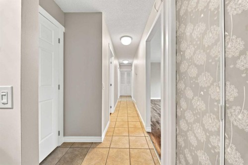 248 Huntcroft Road Ne, Calgary, AB 