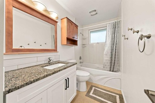 248 Huntcroft Road Ne, Calgary, AB 