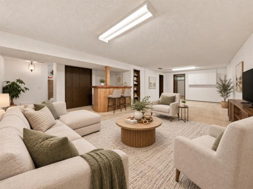248 Huntcroft Road Ne, Calgary, AB 