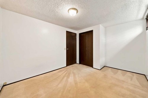 248 Huntcroft Road Ne, Calgary, AB 