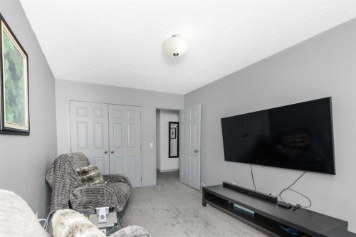 48 Bermuda Court Nw, Calgary, AB 