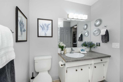 48 Bermuda Court Nw, Calgary, AB 