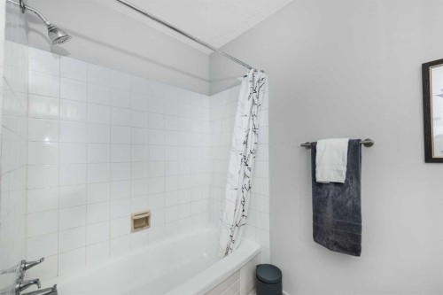 48 Bermuda Court Nw, Calgary, AB 