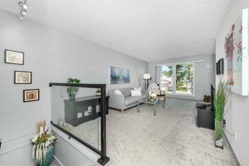 48 Bermuda Court Nw, Calgary, AB 