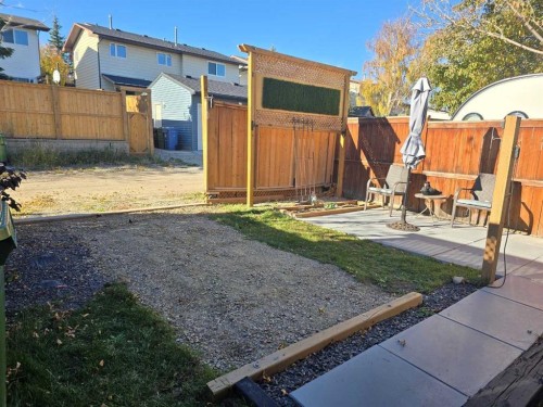 48 Bermuda Court Nw, Calgary, AB 