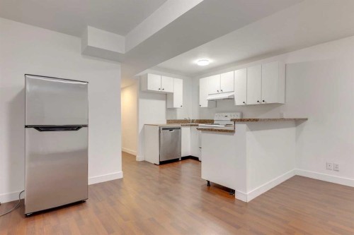 3317 37 Street Sw, Calgary, AB 