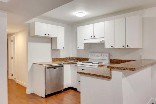 3317 37 Street Sw, Calgary, AB 