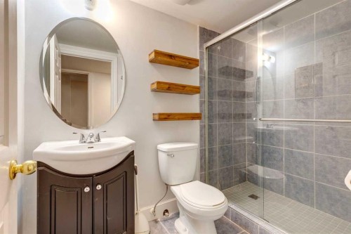 3317 37 Street Sw, Calgary, AB 