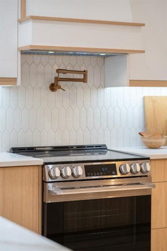 44 Fraser Road Se, Calgary, AB 