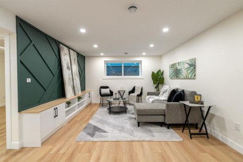 44 Fraser Road Se, Calgary, AB 