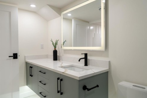 44 Fraser Road Se, Calgary, AB 