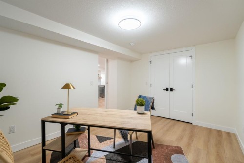 44 Fraser Road Se, Calgary, AB 