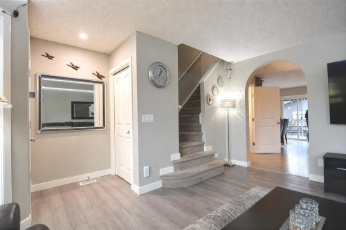56 Taralake Park Ne, Calgary, AB 