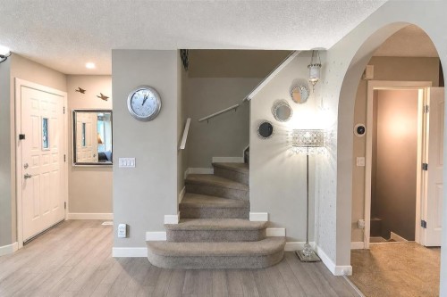 56 Taralake Park Ne, Calgary, AB 