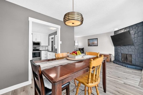 7731 47 Avenue Nw, Calgary, AB 